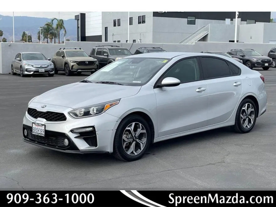 2020 Kia Forte LXS photo 1