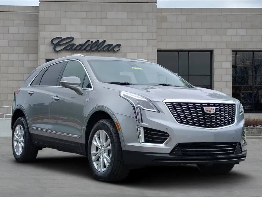 2025 Cadillac XT5 Luxury photo 1