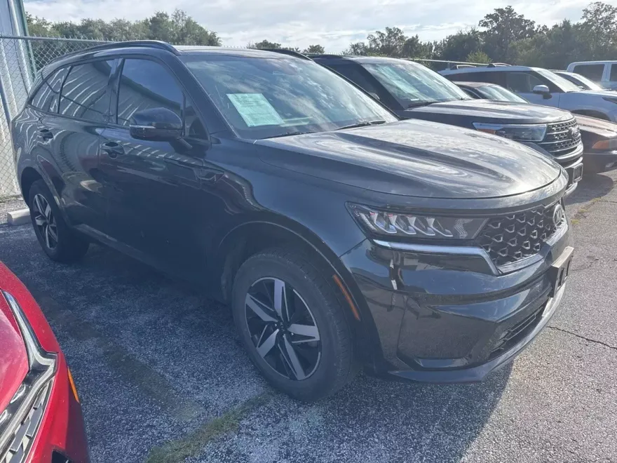 2021 Kia Sorento EX photo 1