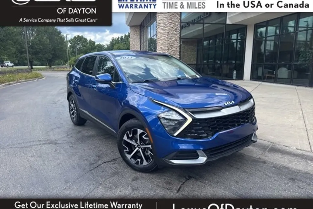 2023 Kia Sportage EX photo 1