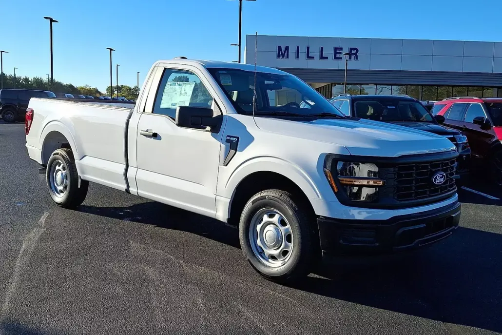 2025 Ford F-150 XL photo 1