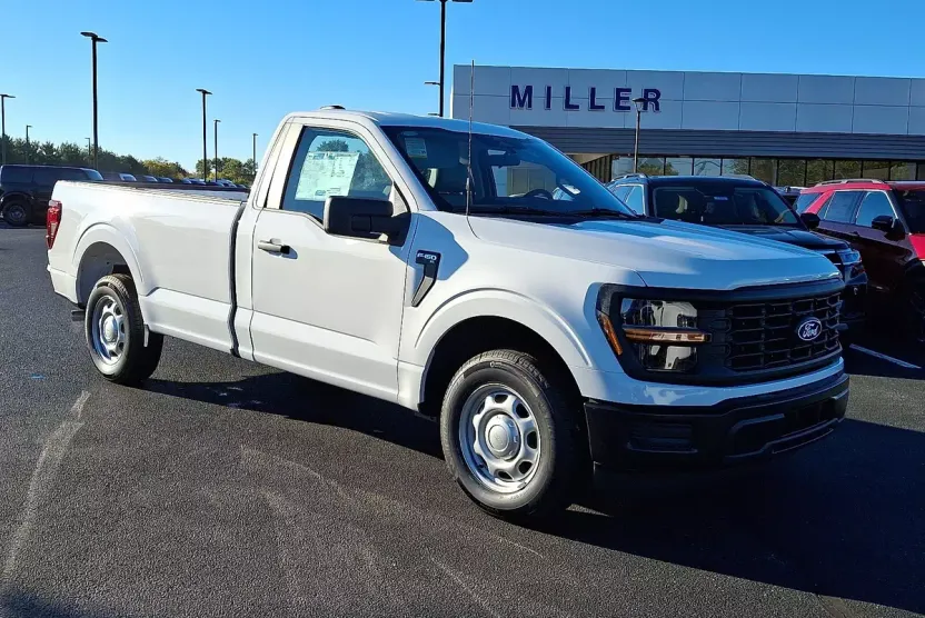 2025 Ford F-150 XL photo 1
