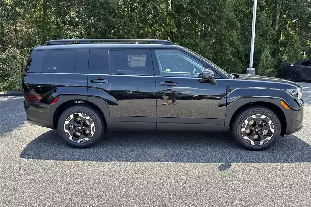 2026 Hyundai Santa Fe SEL photo 1