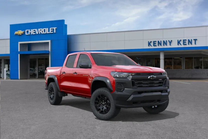 2026 Chevrolet Colorado Trail Boss photo 1