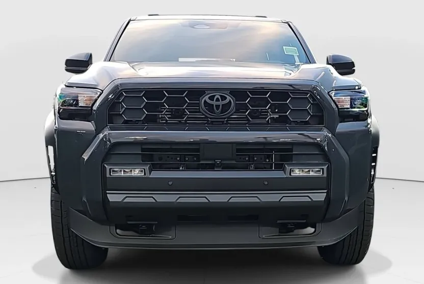 2025 Toyota 4Runner TRD Off-Road photo 1