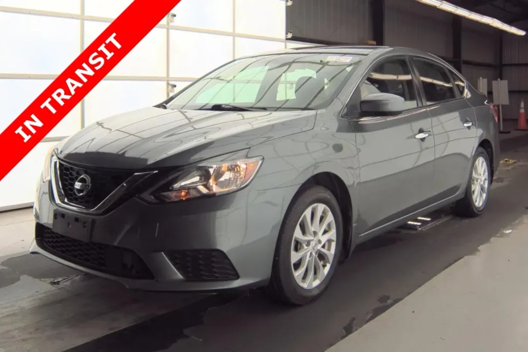 2018 Nissan Sentra SV photo 1