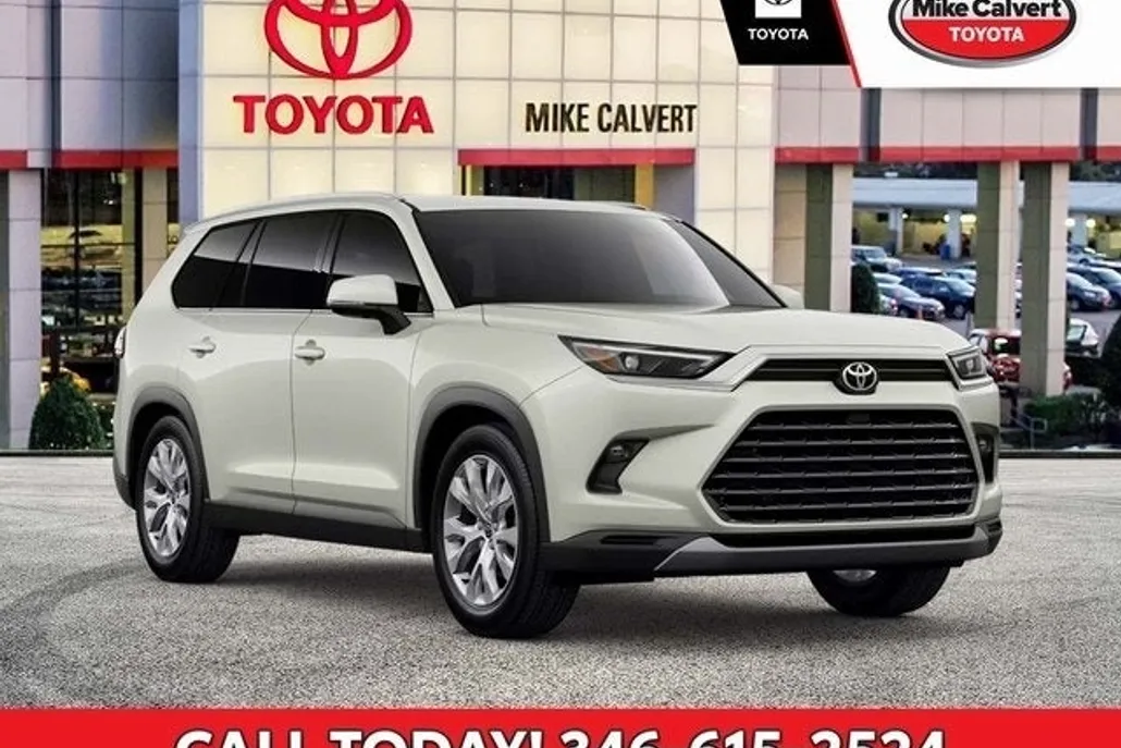 2025 Toyota Grand Highlander Limited photo 1