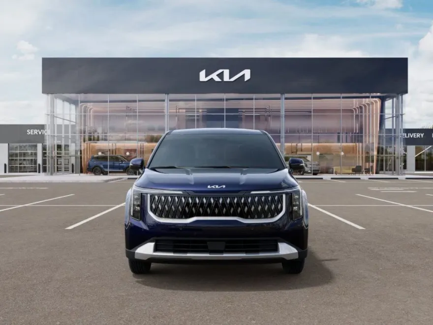 2025 Kia Carnival LXS photo 1