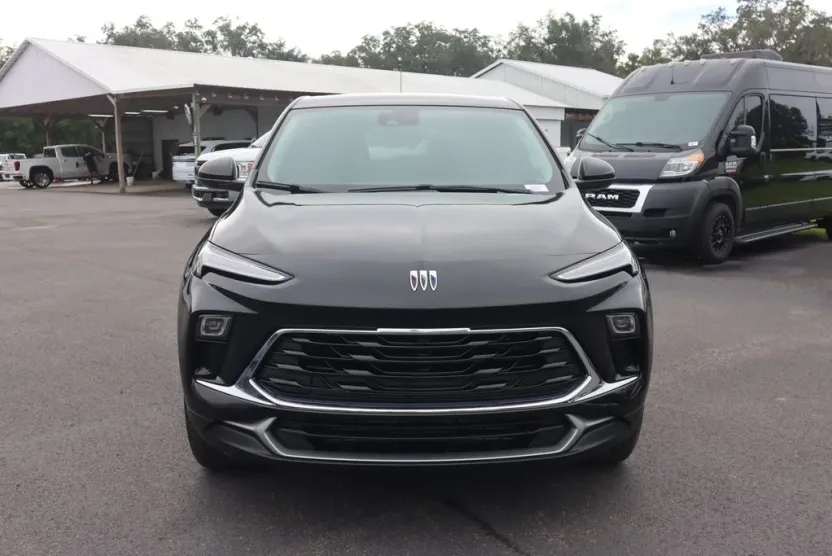 2024 Buick Encore GX Preferred photo 1