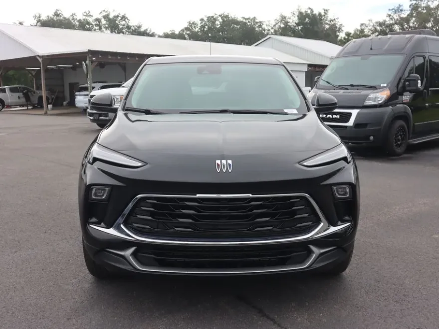2024 Buick Encore GX Preferred photo 1