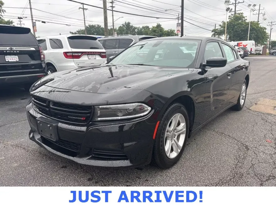 2023 Dodge Charger SXT photo 1