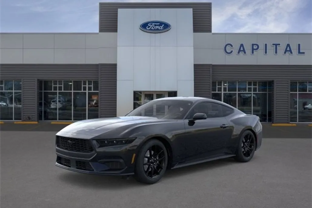 2025 Ford Mustang EcoBoost photo 1