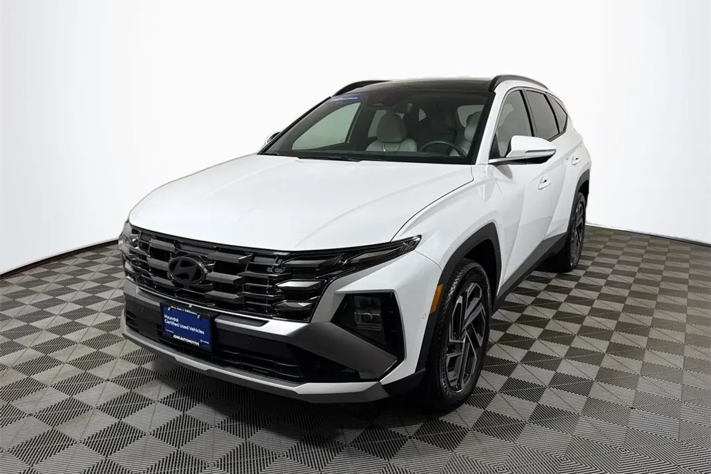 2025 Hyundai Tucson Hybrid Limited photo 1