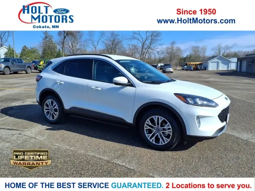 2022 Ford Escape SEL photo 1