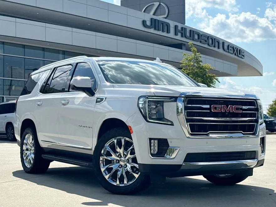 2022 Gmc Yukon SLT photo 1