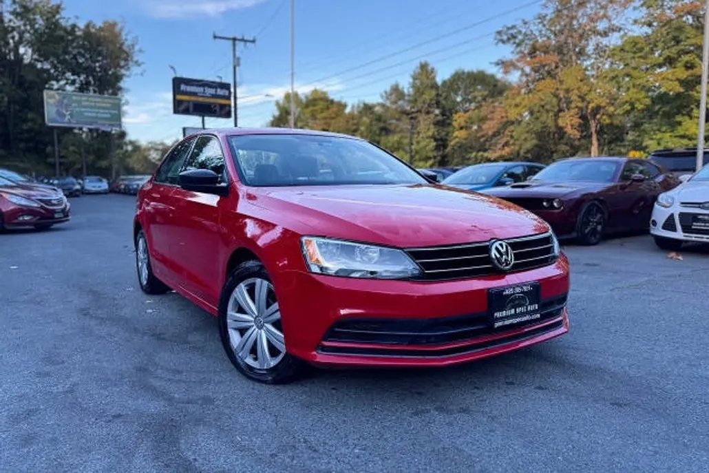 2015 Volkswagen Jetta 1.8T SEL TDI photo 1