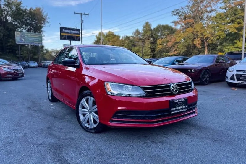 2015 Volkswagen Jetta 1.8T SEL TDI photo 1