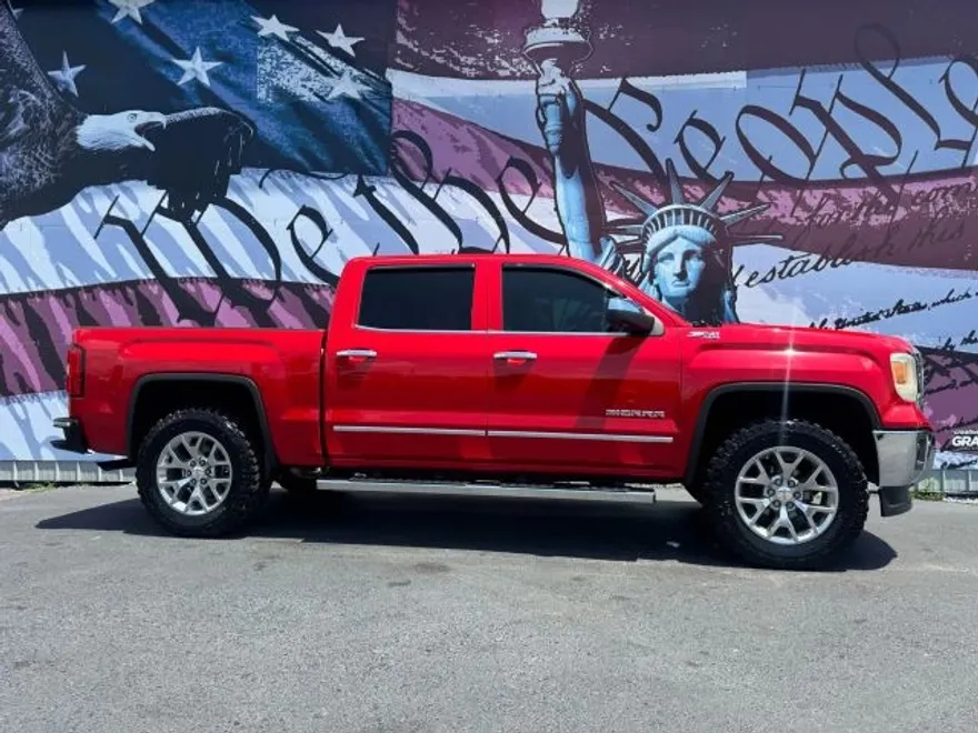 2015 Gmc Sierra 1500 SLT photo 1