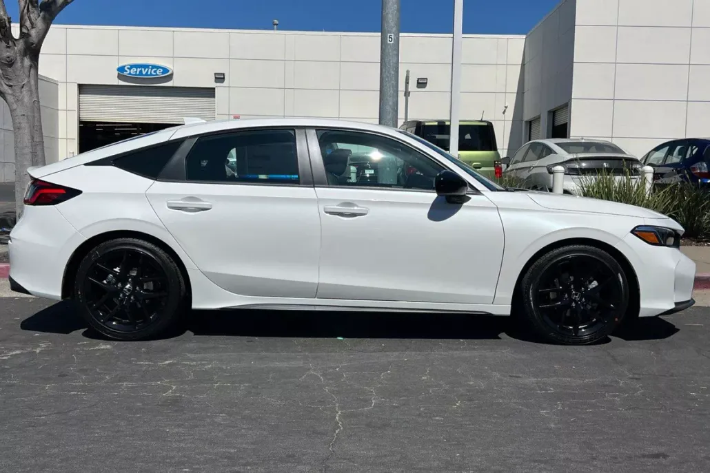 2026 Honda Civic Hatchback Sport photo 1