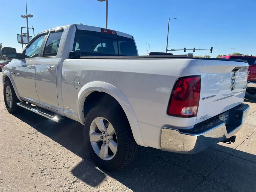 2013 Ram 1500 SLT photo 1