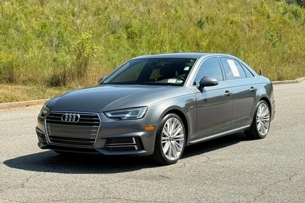 2018 Audi A4 2.0T Ultra Premium Plus photo 1