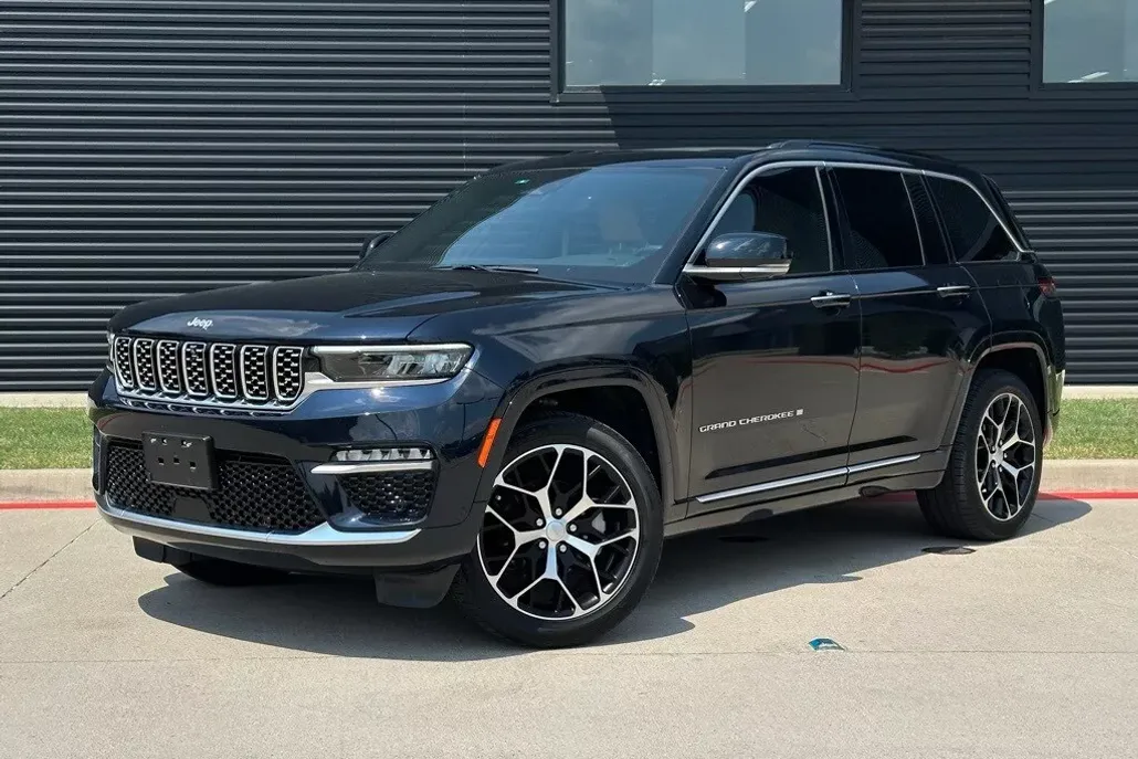 2024 Jeep Grand Cherokee Summit Reserve photo 1