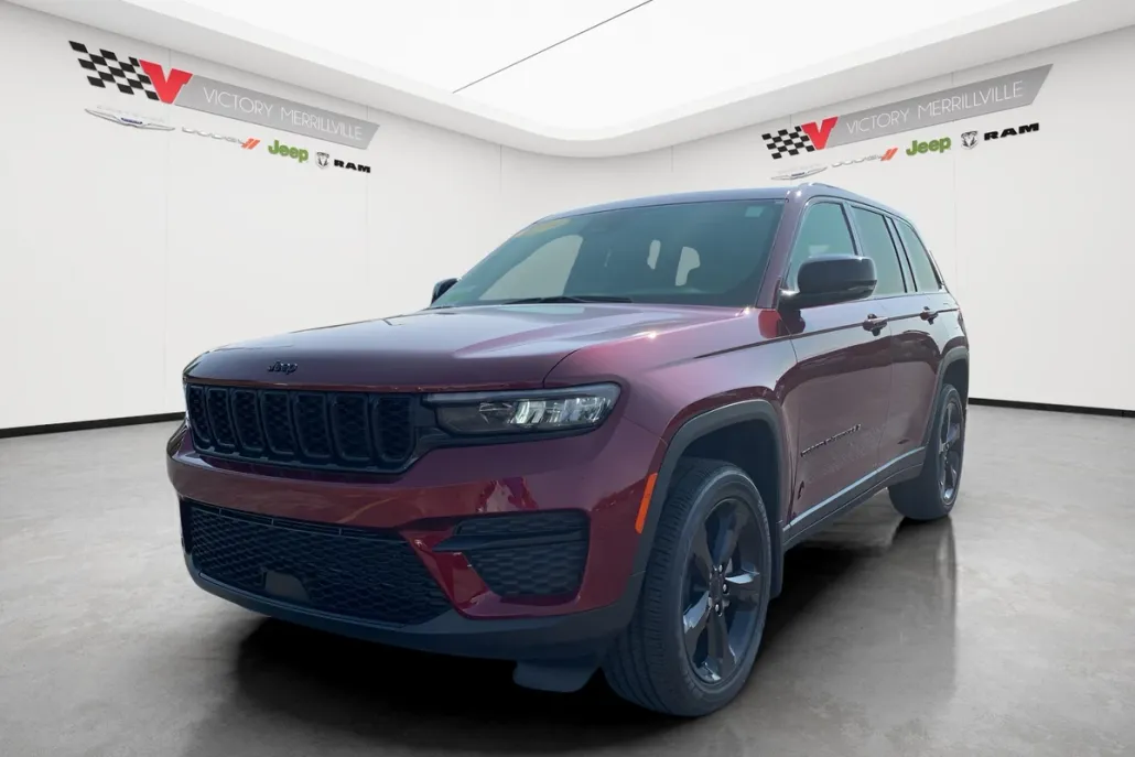 2025 Jeep Grand Cherokee Altitude X photo 1