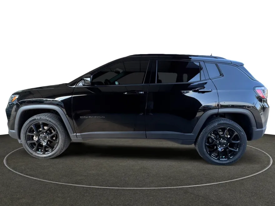 2022 Jeep Compass Altitude photo 1