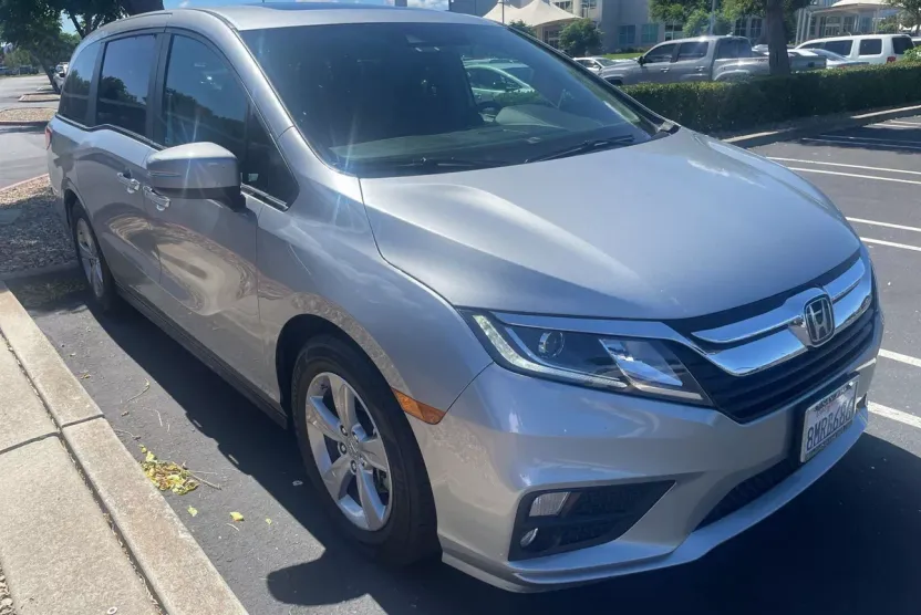 2019 Honda Odyssey EX-L photo 1