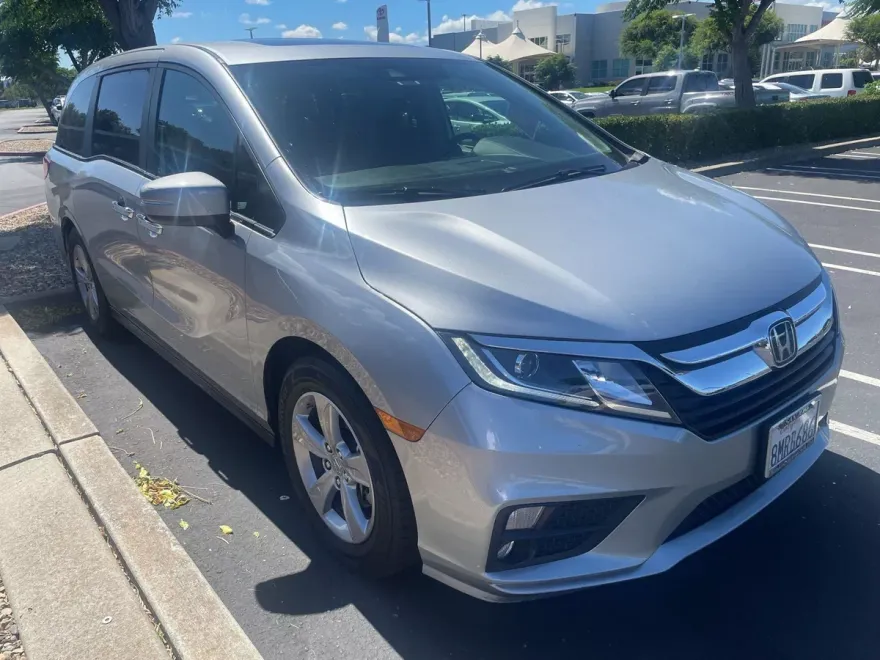 2019 Honda Odyssey EX-L photo 1