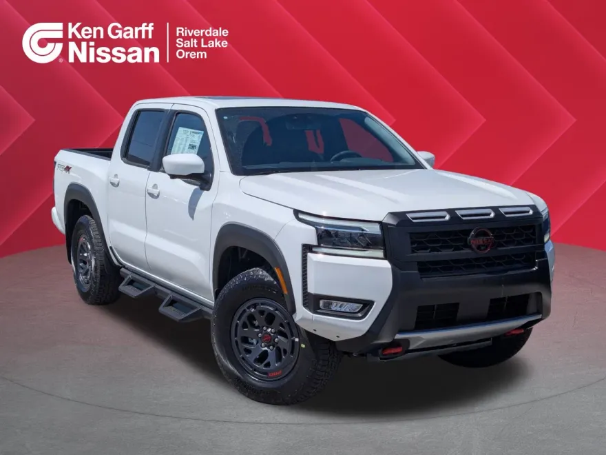 2025 Nissan Frontier PRO-4X photo 1