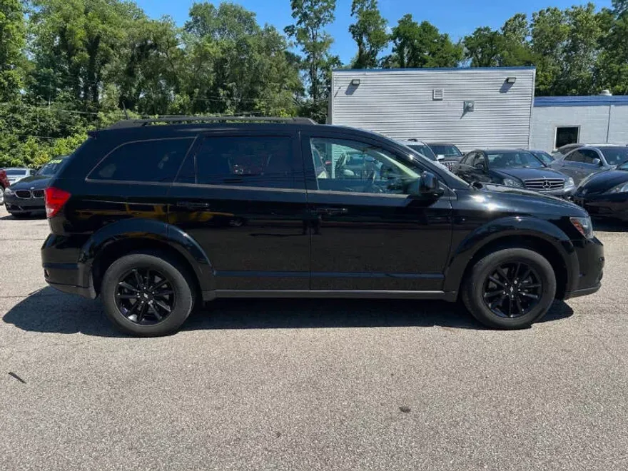 2019 Dodge Journey SE photo 1