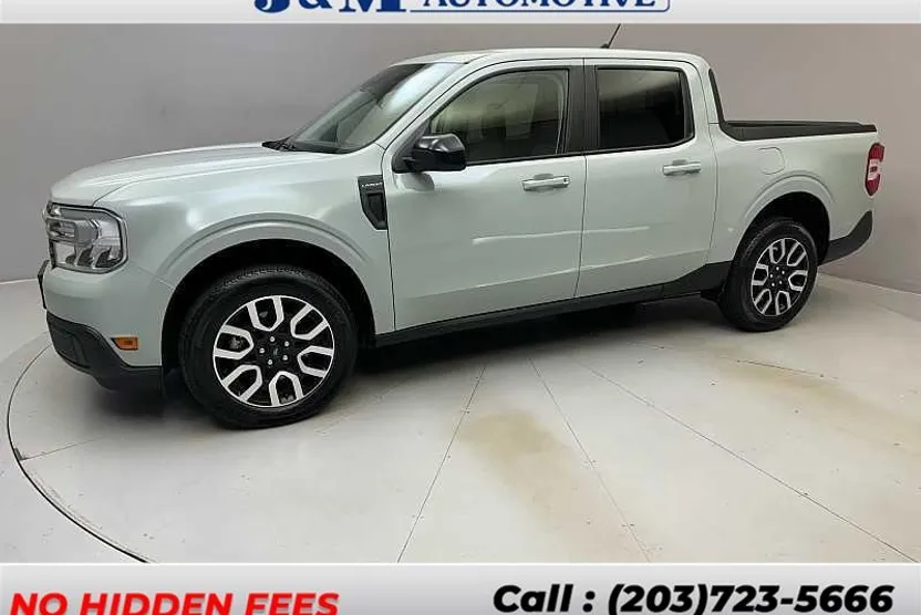 2024 Ford Maverick Lariat photo 1