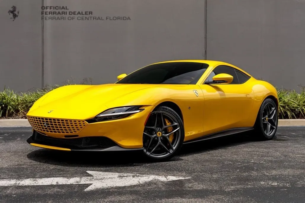 2021 Ferrari Roma photo 1