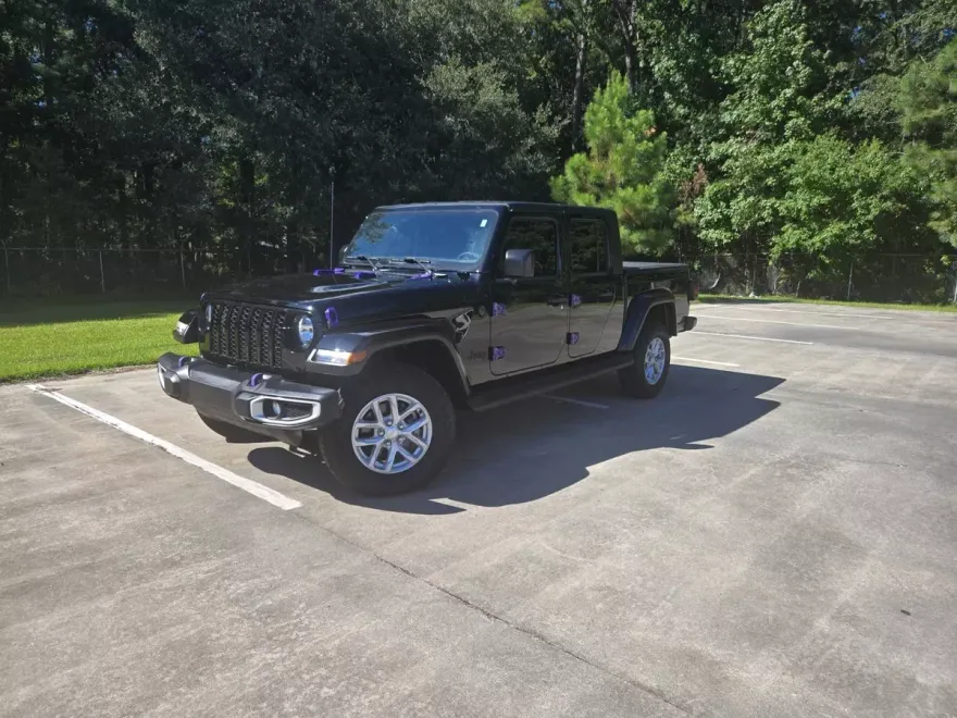 2023 Jeep Gladiator Sport S photo 1