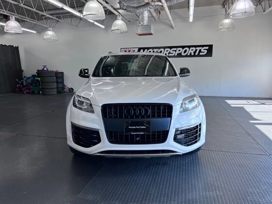 2015 Audi Q7 3.0T S line photo 1