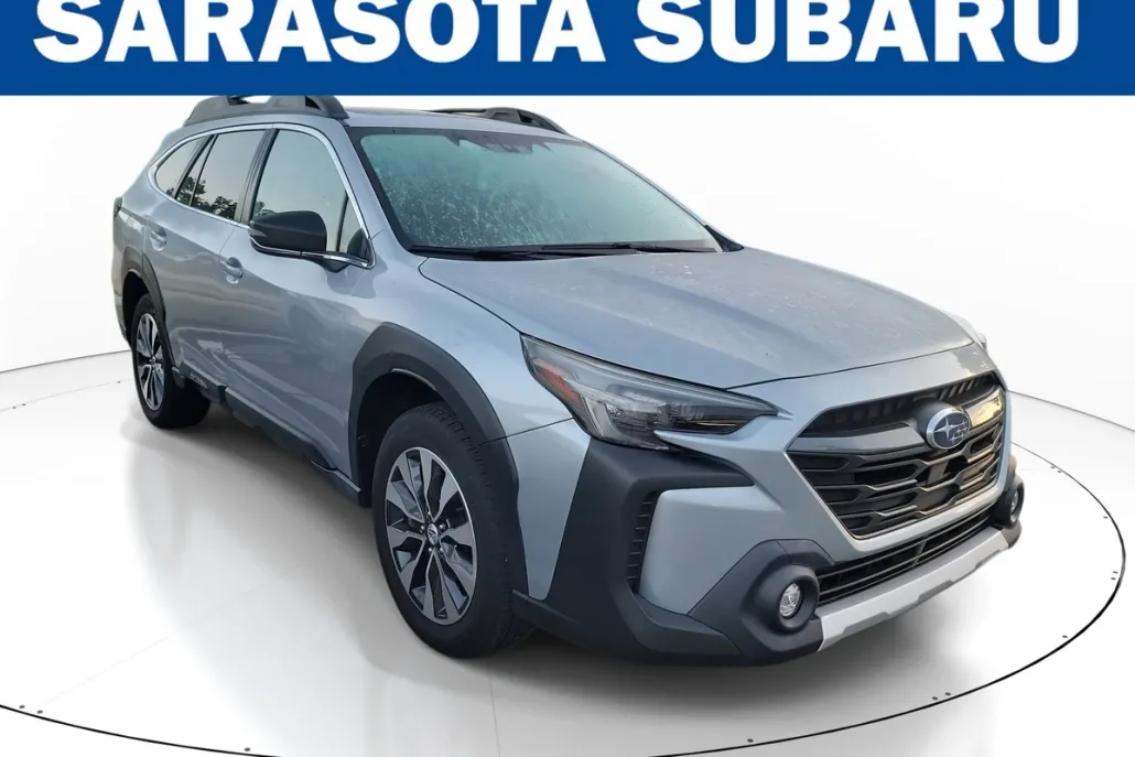 2023 Subaru Outback Limited photo 1
