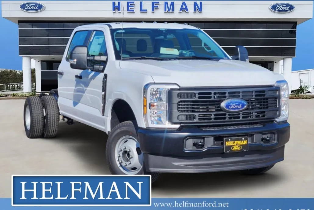 2024 Ford F-350 photo 1