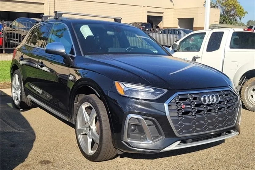2022 Audi SQ5 Premium photo 1