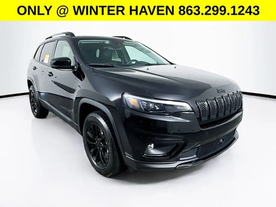 2023 Jeep Cherokee Altitude photo 1
