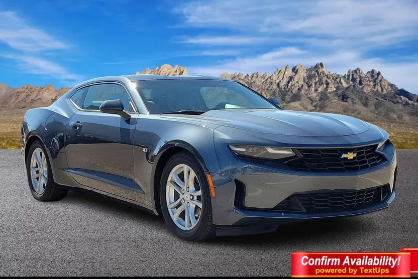 2021 Chevrolet Camaro 1LS photo 1