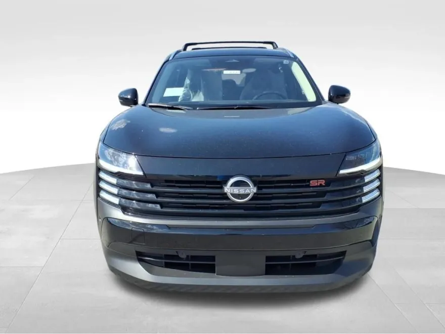 2026 Nissan Kicks SR photo 1