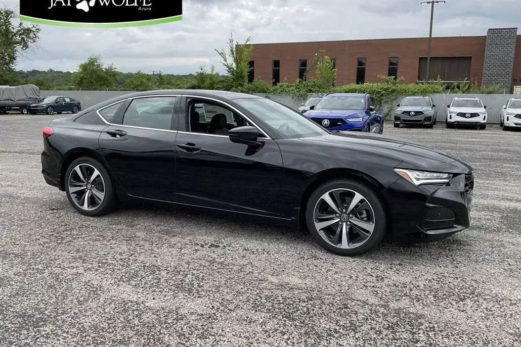 2025 Acura TLX Technology photo 1