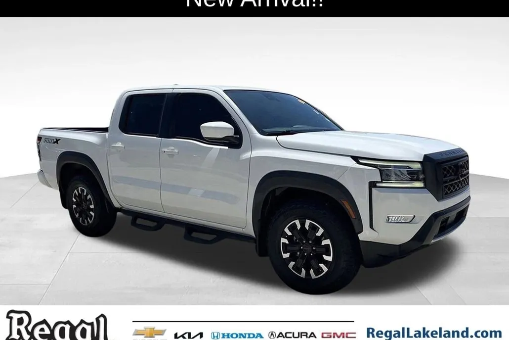 2022 Nissan Frontier PRO-X photo 1