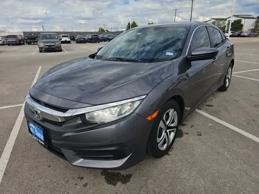 2017 Honda Civic LX photo 1