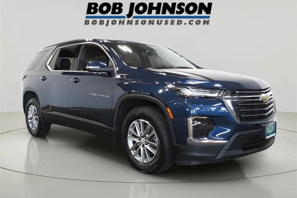 2023 Chevrolet Traverse 1LT photo 1