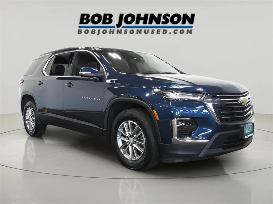 2023 Chevrolet Traverse 1LT photo 1