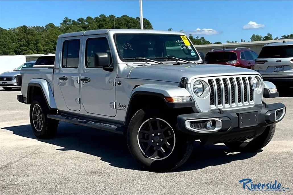 2023 Jeep Gladiator Overland photo 1