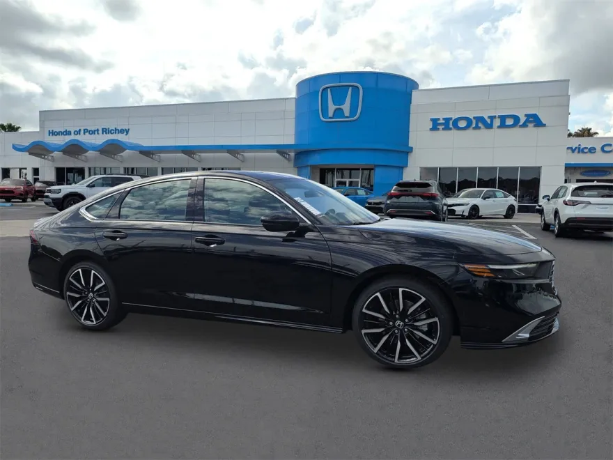 2025 Honda Accord Hybrid Touring photo 1