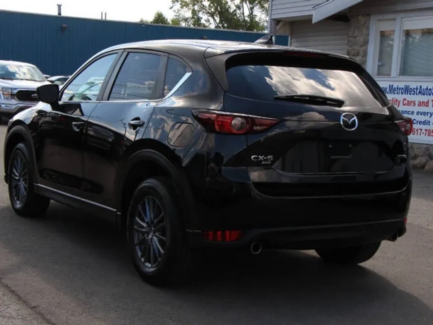 2021 Mazda CX-5 Touring photo 1